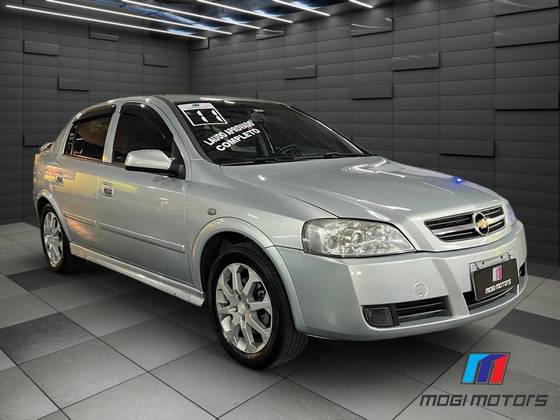 CHEVROLET ASTRA 2.0 MPFI ADVANTAGE 8V FLEX 4P MANUAL CHEVROLET ASTRA 2.0 MPFI ADVANTAGE 8V FLEX 4P MANUAL
